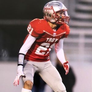 Meet your Posher, Lucas